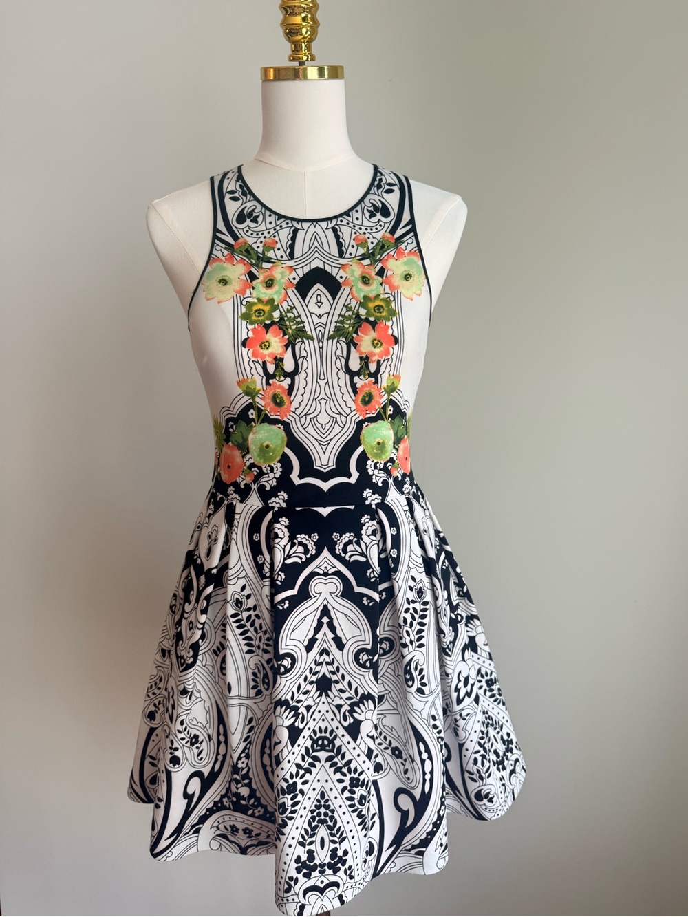 Juicy Couture Black & White Floral-Accent Mini Dress